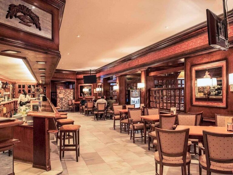 1669575746 Mercure Rio Badajoz bar 768x576