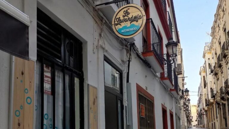 La Lavanderia Autoservicio centro 3 768x432